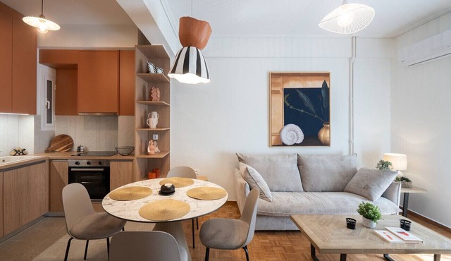 LIV - Trendy Athenian Apartment in Pagrati