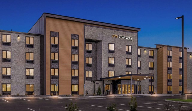 LivAway Suites Nashville- Smyrna