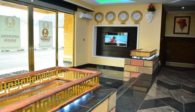 LJ Grand Resort
