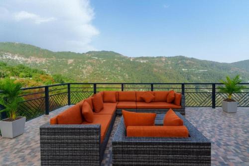 LMY Murree Spring Boutique Family Cottages & Nature Stay
