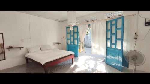Local & Authentic Studio - Near Ganh Dau Harbour