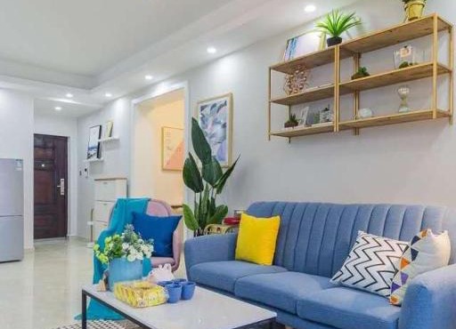 Locals Guesthouse (Haikou Baishamen park Branch)