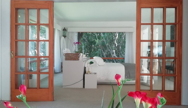 Located in the most exclusive área of las Lomas de Chapultepec in Mexico City.