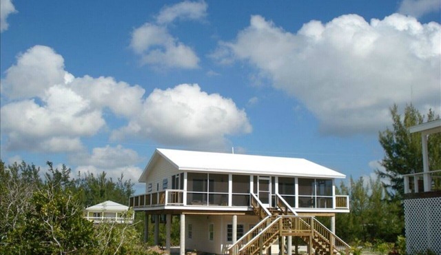 Located on a Fabulous Bonefish Flat - Unit 1-R 1 Queen Bed