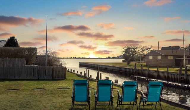 Location and views! Located directly on Shinnecock Bay!