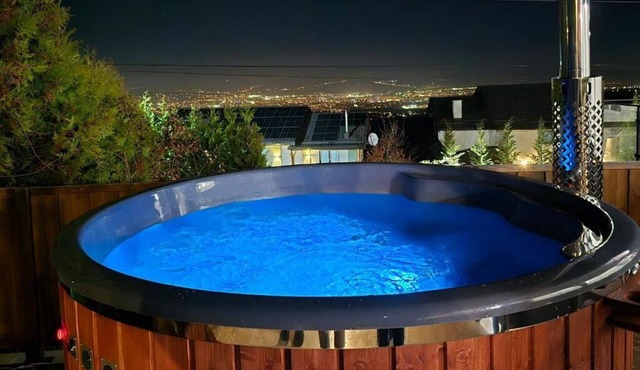 Location with a unique view of the city. Perfect place