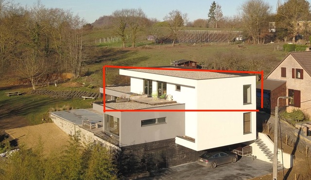 Loft (100m2) exceptional view with terrace 8 min from Namur