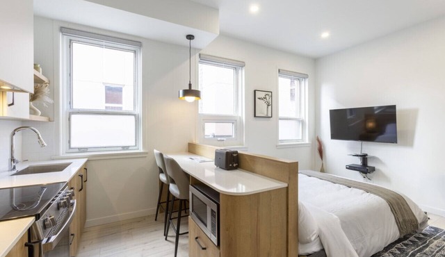 Loft 204 - Rooftop - Netflix - Downtown