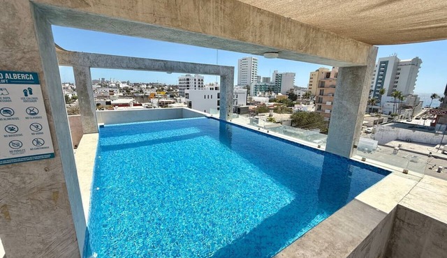 Loft a few blocks from the beach By Gps
