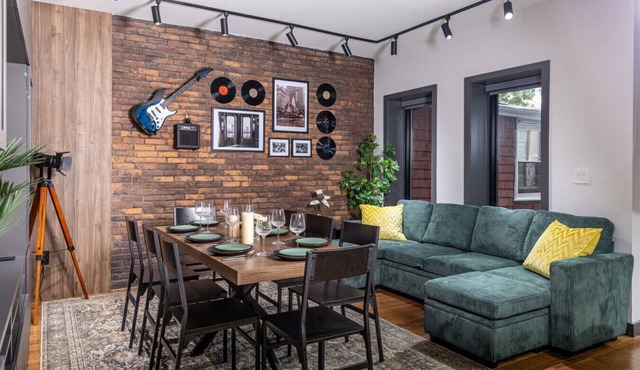 Loft Condo Free Parking/MIT/Harvard/TD Garden
