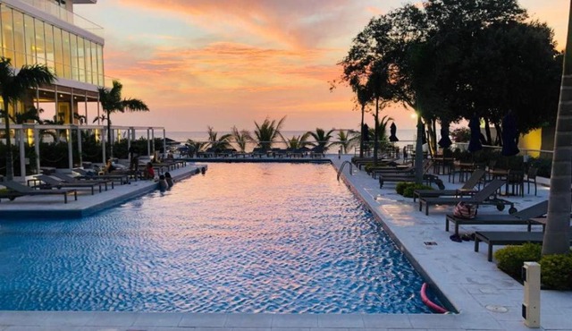 Loft de Lujo - Wifi, piscina y mar