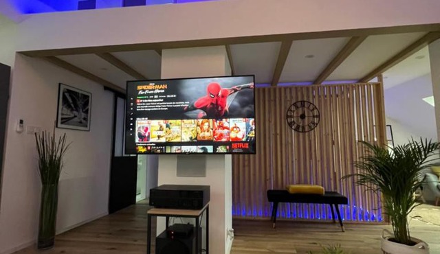Loft ravissant avec parking gratuit