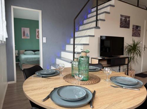Loft, Studio and Love Rooms