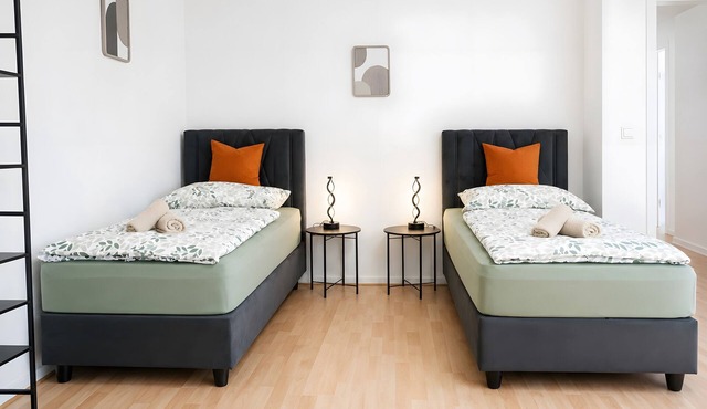 Loft22 – 6 Guests, CentrO, Movie Park, Rudolf Weber Arena, Karls Erlebnisdorf, Parking, Balcony