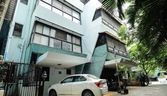 Lofty Seasons Service Apartments