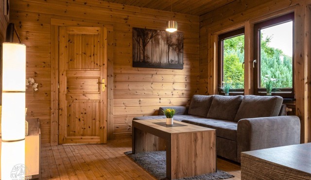 Log Cabin 'Eifel' with Private Garden and Wi-Fi