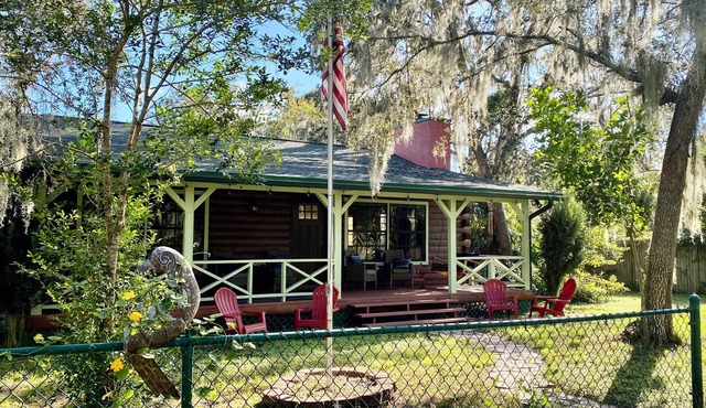 Log Cabin on Wooded Acre Near Tampa