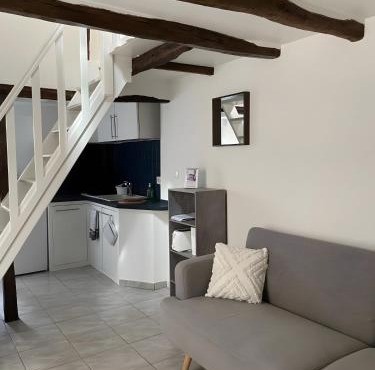 Logement Cosy centre Joigny C4