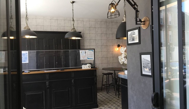 Logis Hôtel & Appartements Le Florence