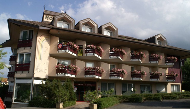 Logis Hôtel Arc en Ciel