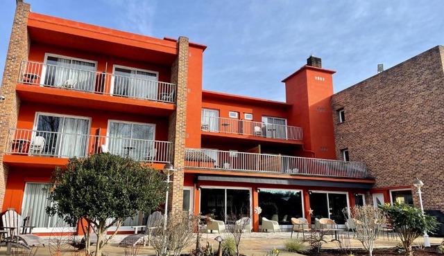 Logis Hôtel & Restaurant - Le Relais de Montigny