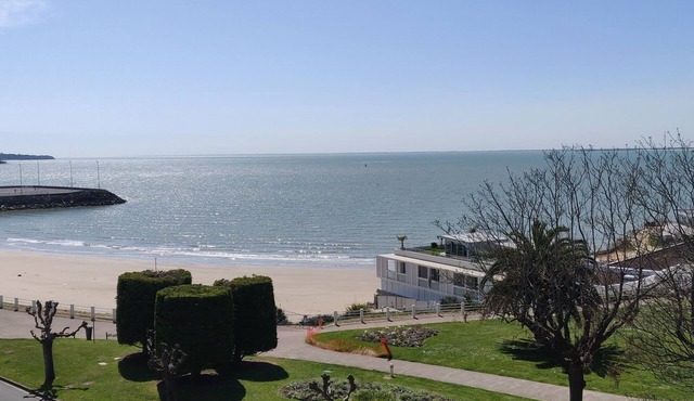 Logis Hotel Les Bleuets