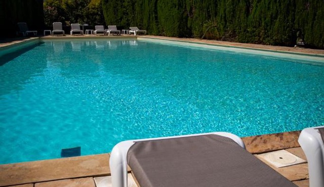 Logis Hotel Les Vignes Blanches