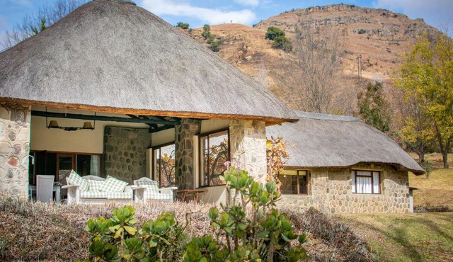 Lolambazo Country House & Cottage - Giants Castle Drakensberg