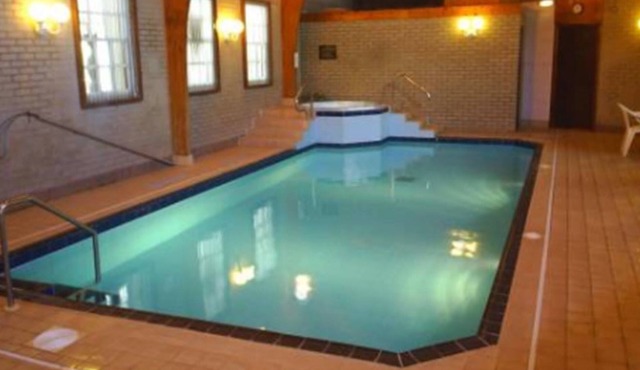 Lomond Hills Hotel