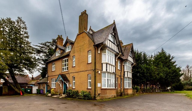 London Gatwick Inn