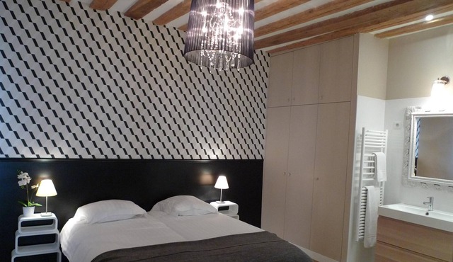 Long and short stays, 2 premium rooms, conveniently located - 2/4 people