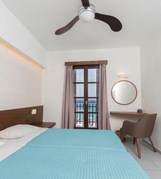 Long Beach Kokkari Samos