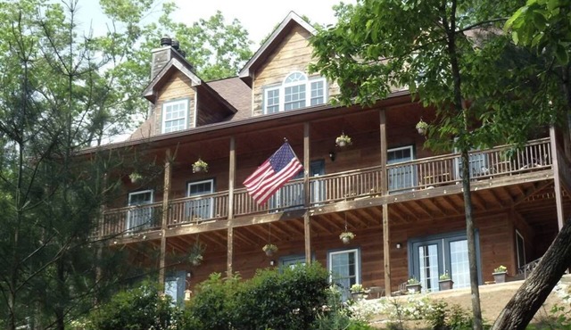 Long Mountain Lodge