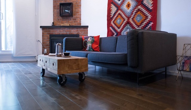 Long term 2 level 2bdrm loft in Toronto West End close to subway & airport train