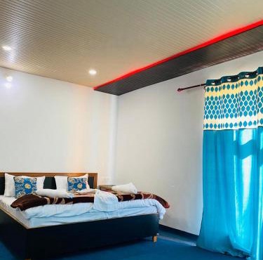 Lonpo's Residency