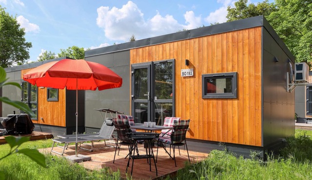 Look forward to a real Tiny Haus vacation close to nature at Camping Park Wemding!