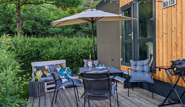 Look forward to an eventful vacation close to nature in the Tiny Haus at the Camping Park Wemding!