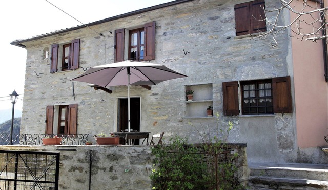 Looking for a dip into the past?Here is the typical country house that can give you that!
