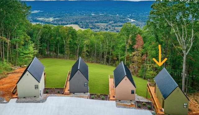 Lookout Pickleball Retreat | Rally House