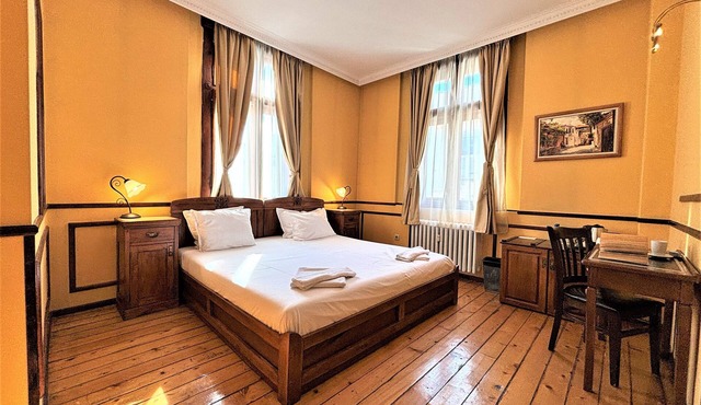 Lopera Guest House