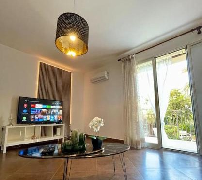 Loriano Apartment