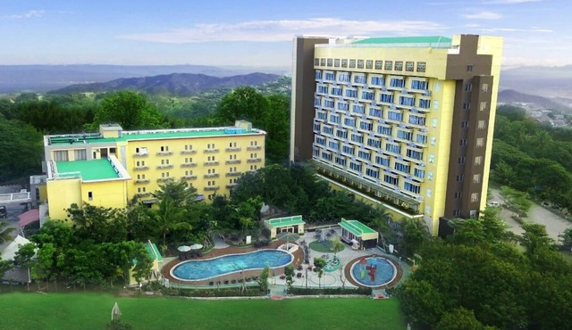 Lorin Sentul Hotel