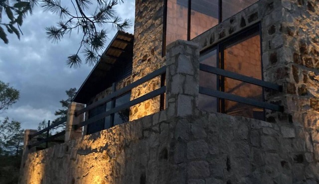 Los Sierra House