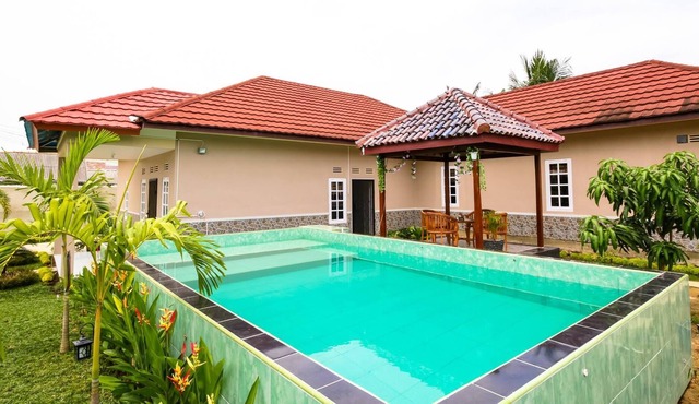 Lotus Villa 3 Bedroom Villa with Swimming Pool