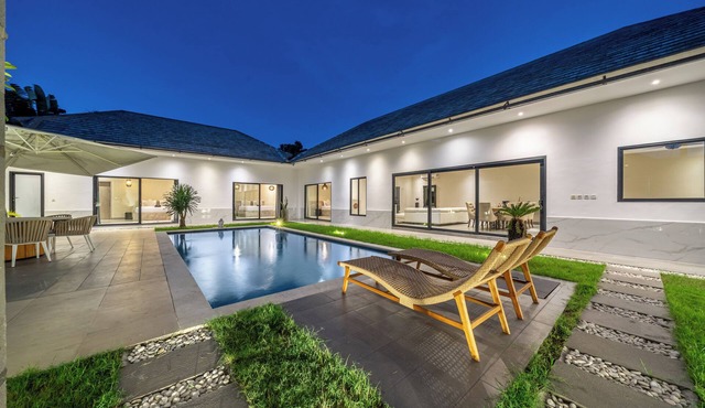 Lotus Villa