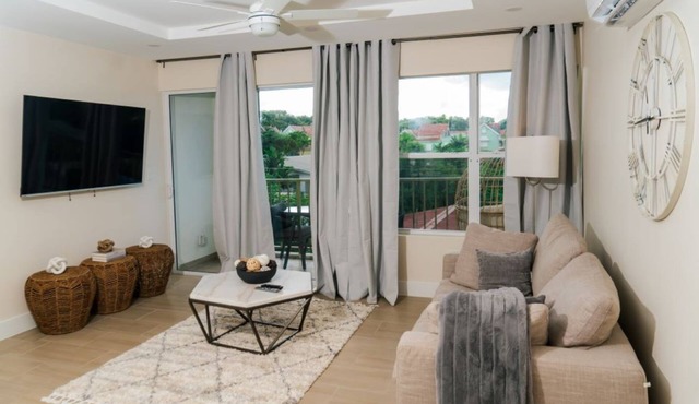 Lou Lou's Hideaway – A Peaceful Cozy Retreat on Barbados' Platinum Coast