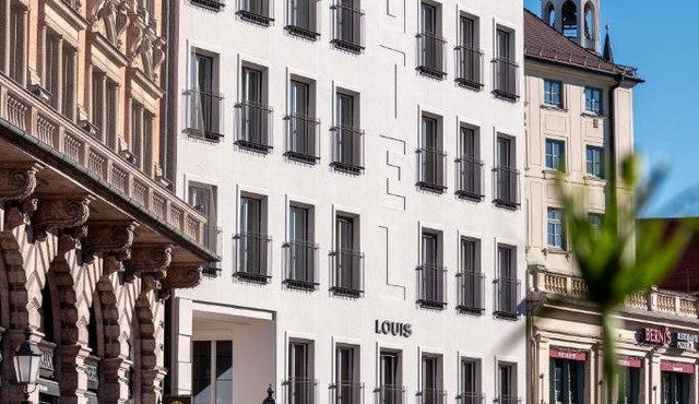 Louis Hotel