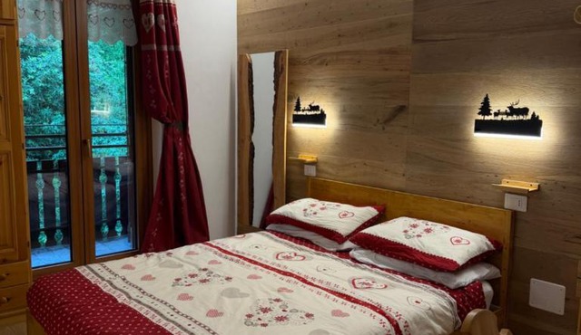 Love Chalet