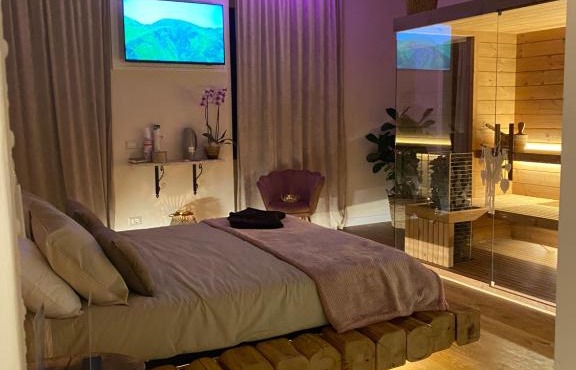 Love Space Sensory Spa & relax suite