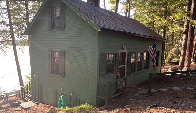 Lovell Lake Rustic Camp w/200' Private Waterfront
